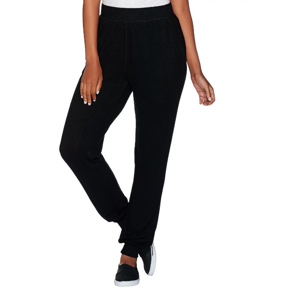 AnyBody Petite Brushed Hacci Jogger Pants  12580